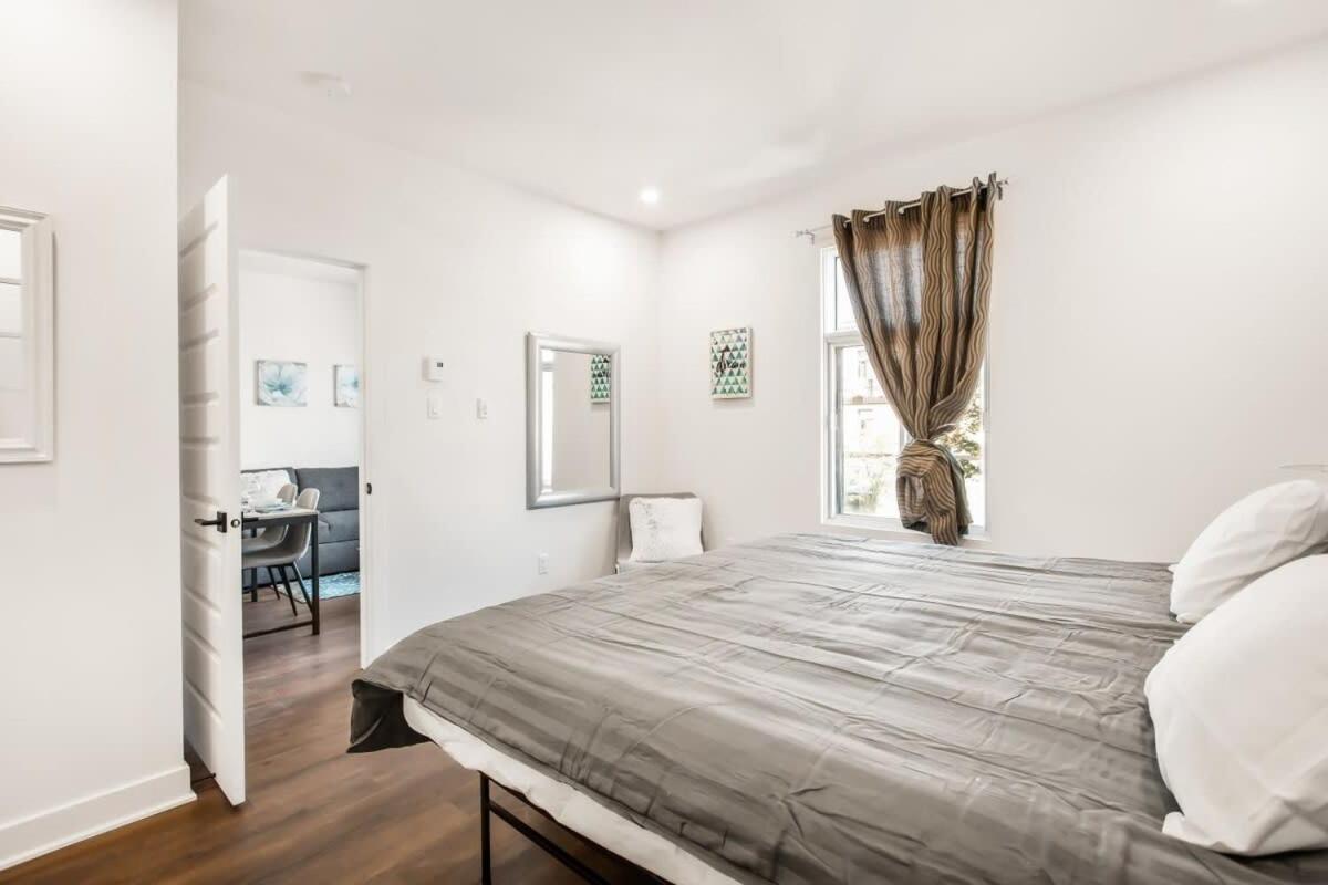 Апартаменты M11 Luxury 1Br Sofa Bed In The Heart Of Plateaumile-End Монреаль Экстерьер фото